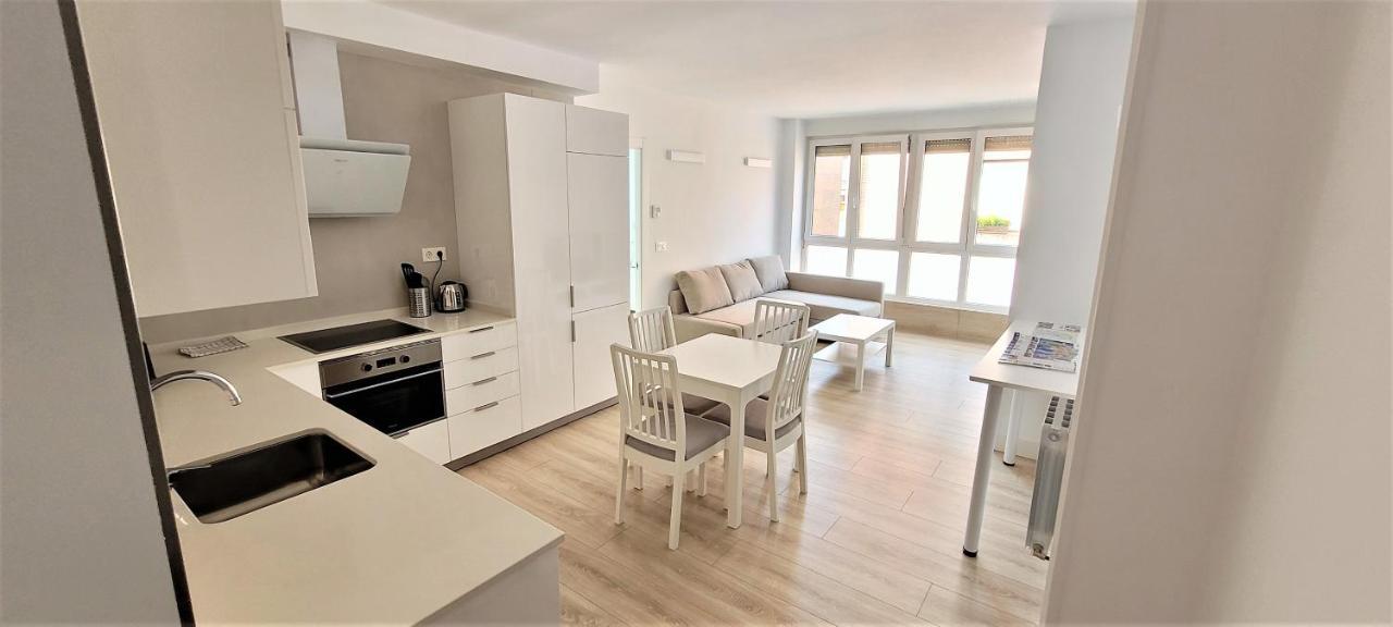Cozy White Home In Γκέτσο Εξωτερικό φωτογραφία